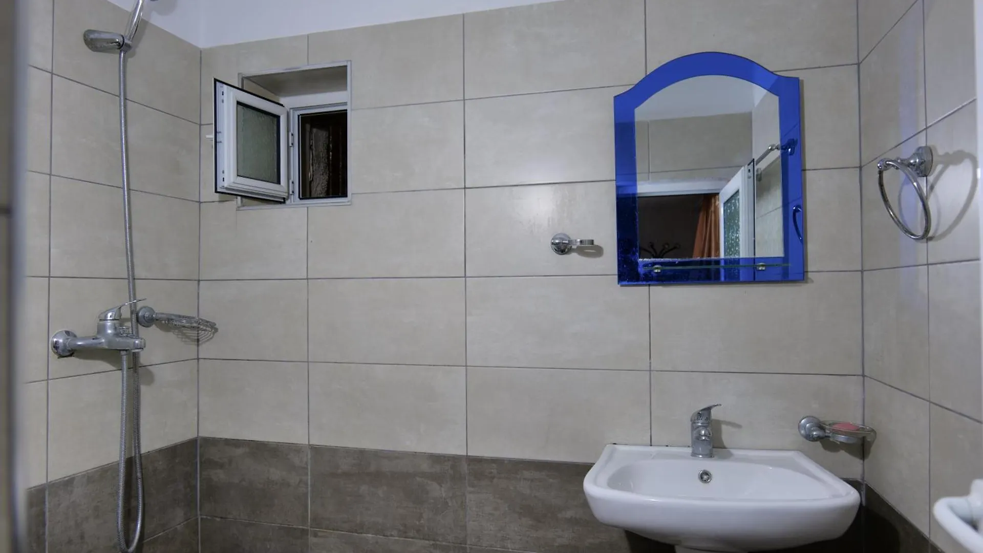 Hermes Elite Apartments Sarande Albania