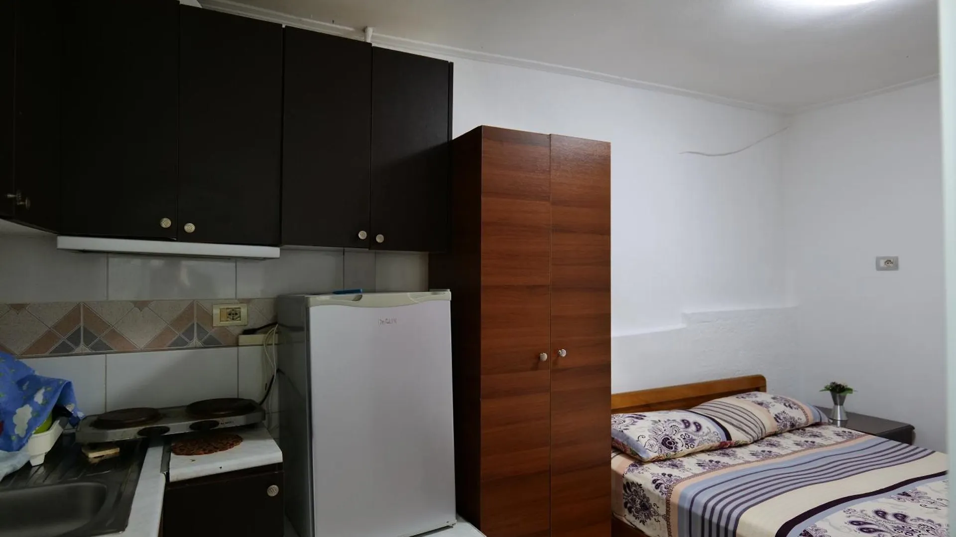 Hermes Elite Apartments Sarande