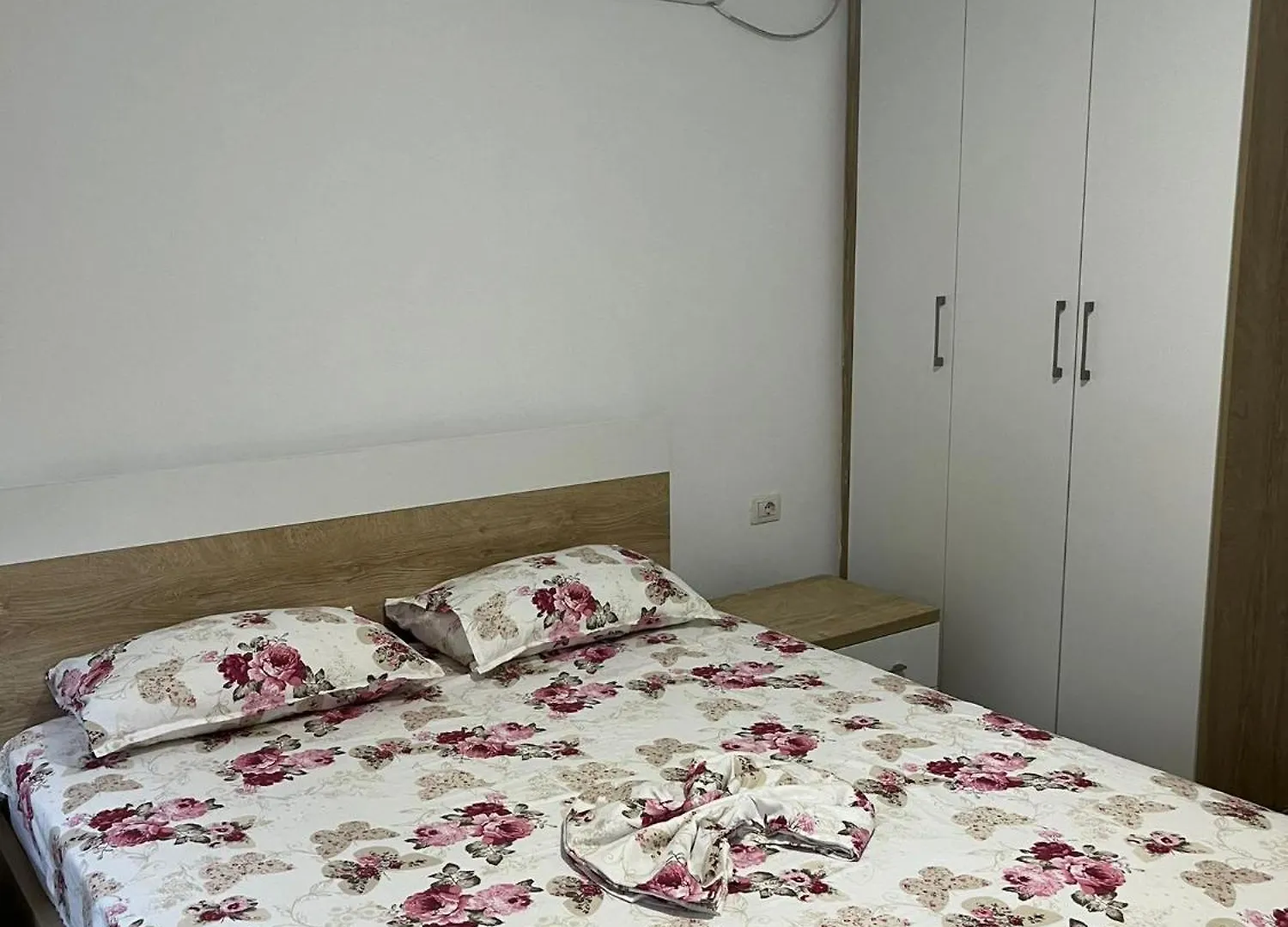 Hermes Elite Apartments Sarande