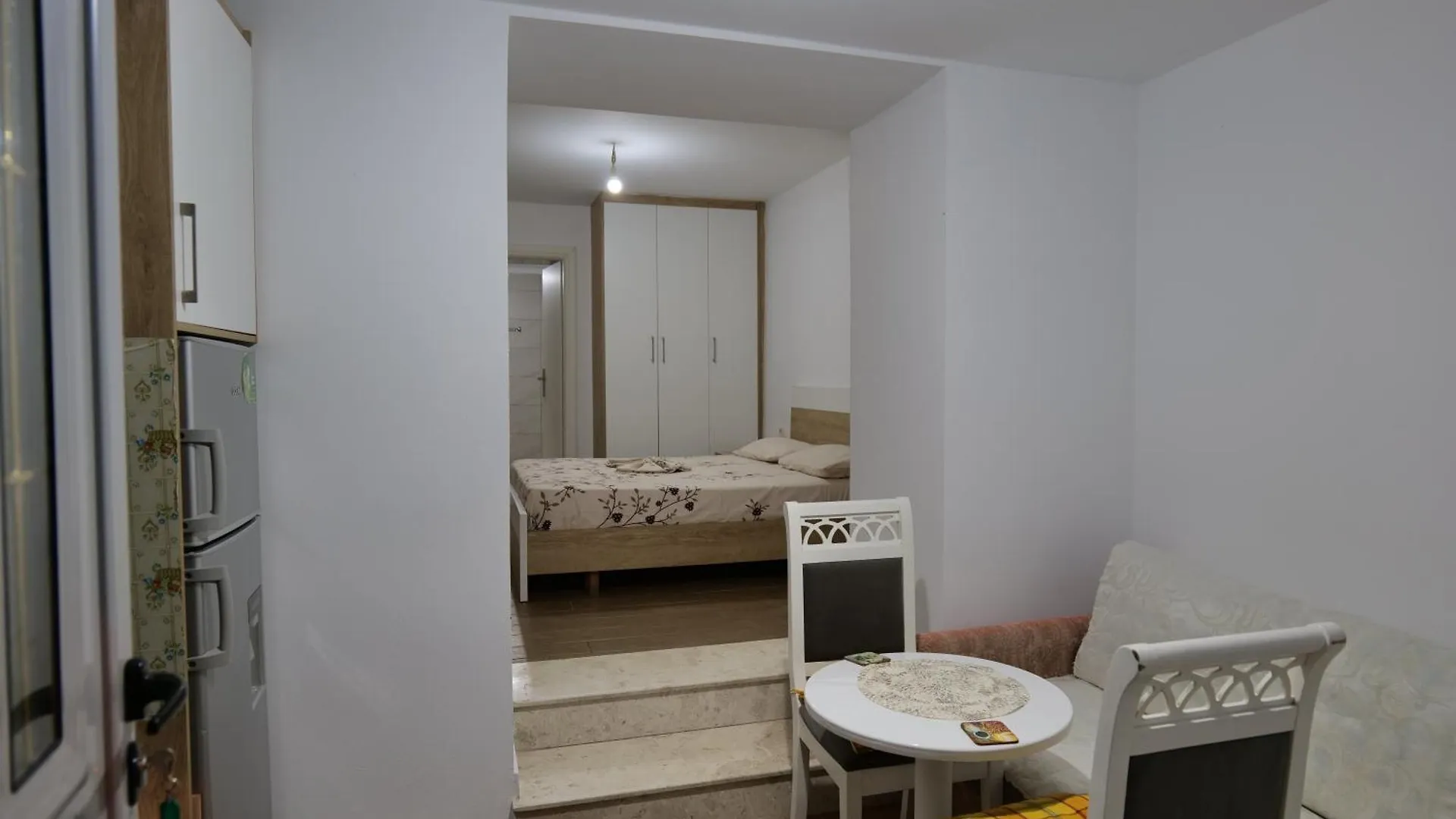 Hermes Elite Apartments Sarande