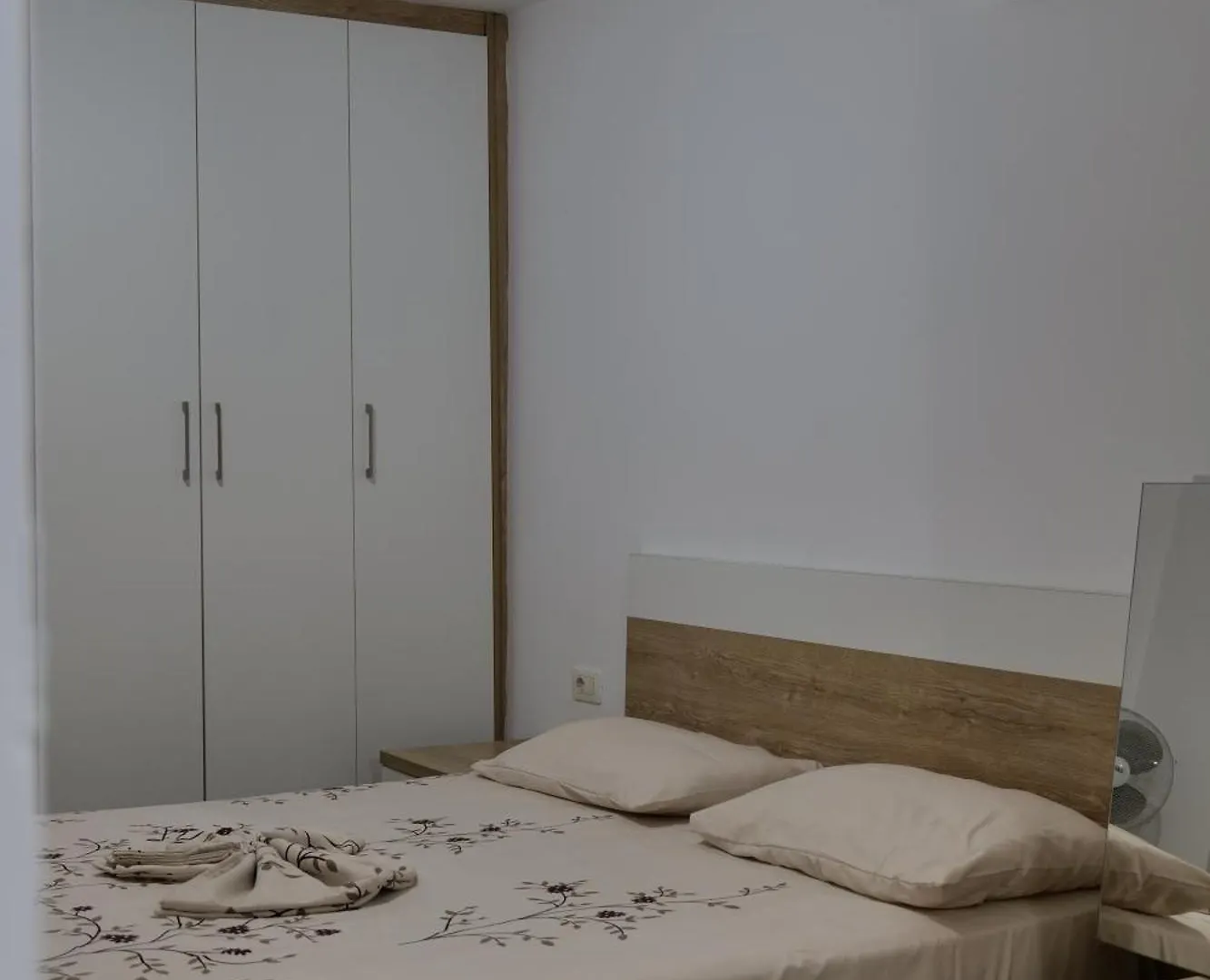 Hermes Elite Apartments Sarande Albania