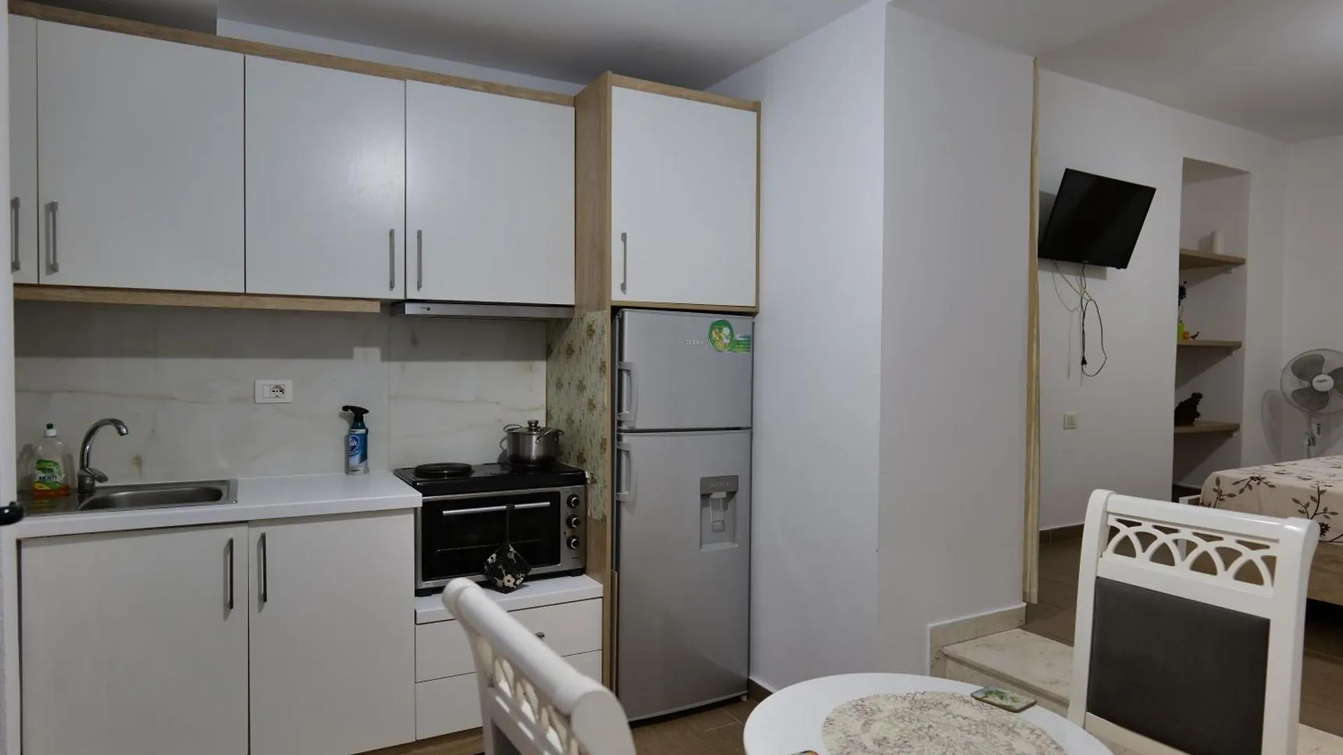 Hermes Elite Apartments Sarande